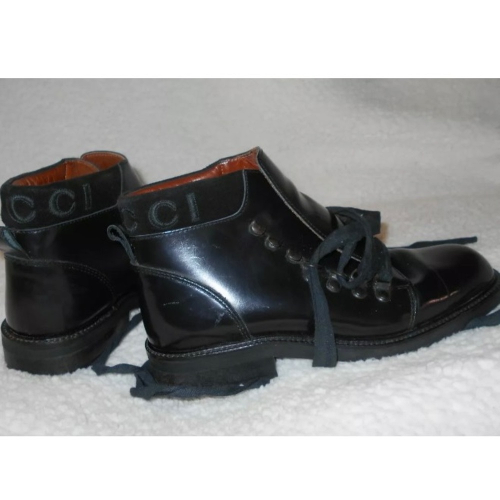 Gucci Combat Boots Vintage 7.5 booties lace up